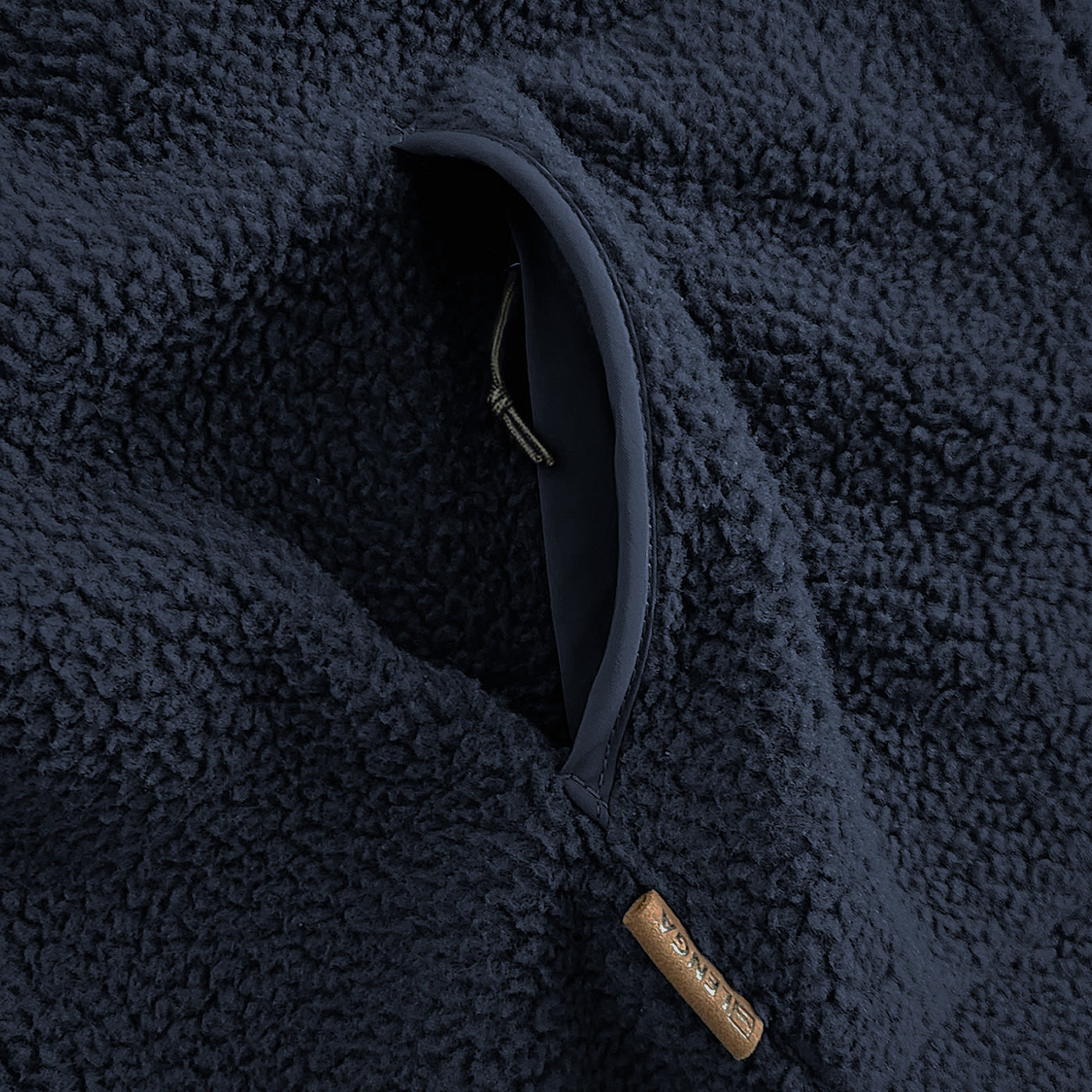 Chaqueta con Gorro Polar Sherpa Corcovado Sustentable