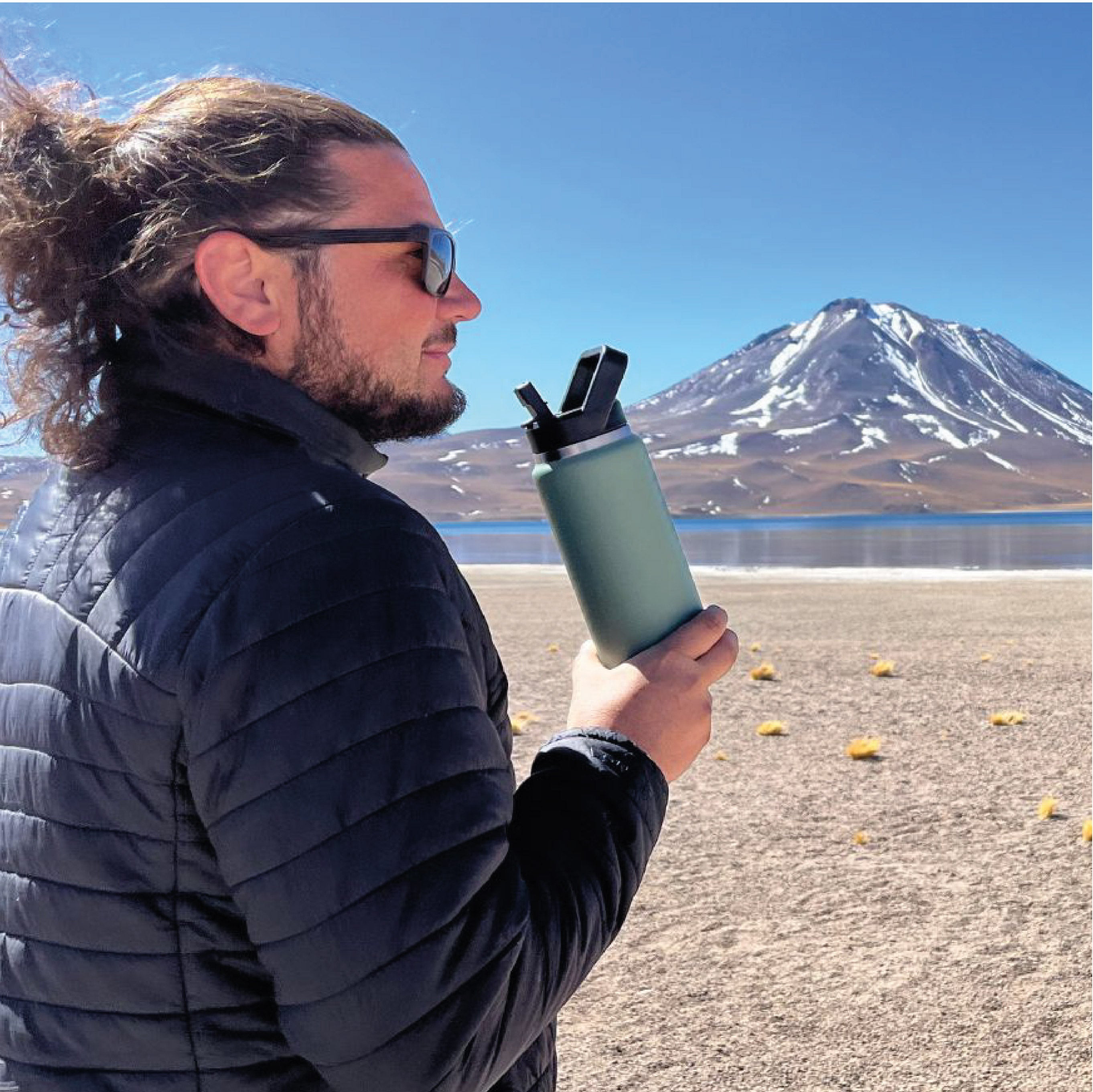 Pack Mochila Porta-notebook Guanauca 27Lts + Botella Acero Inox 750ml