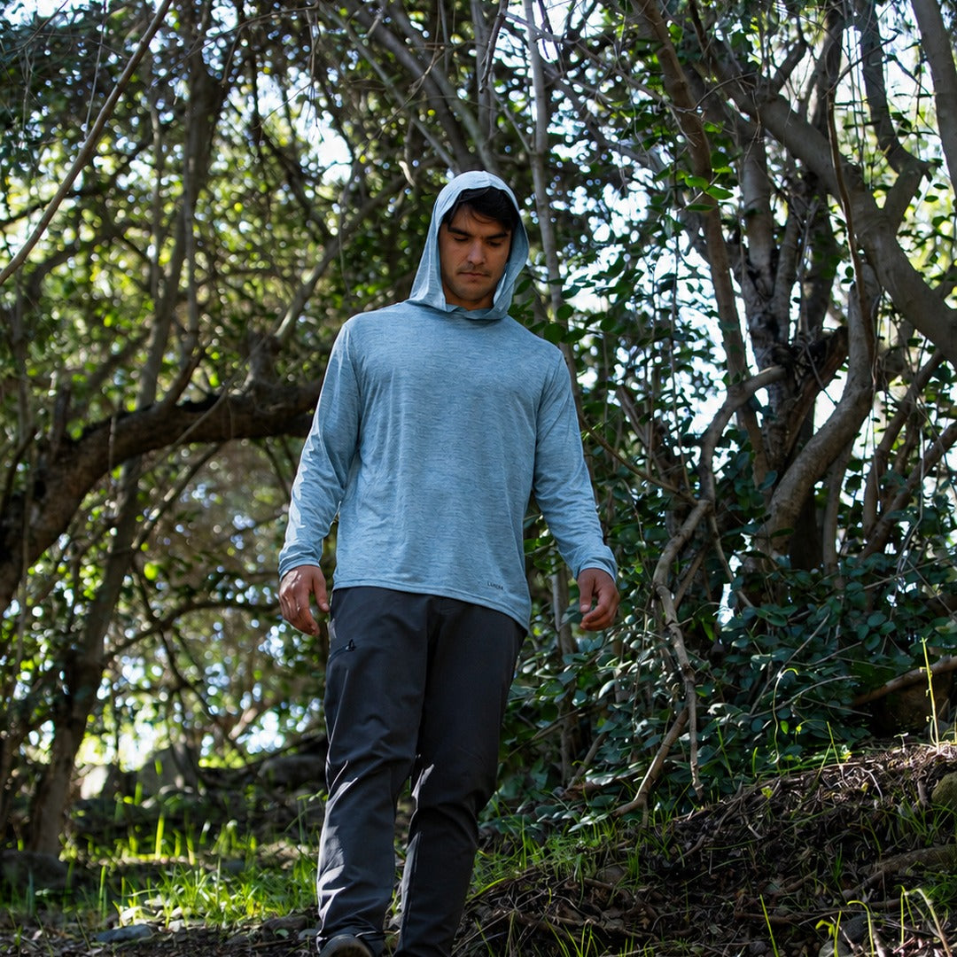 Polera con capucha Grit-dry UPF+50 Inti