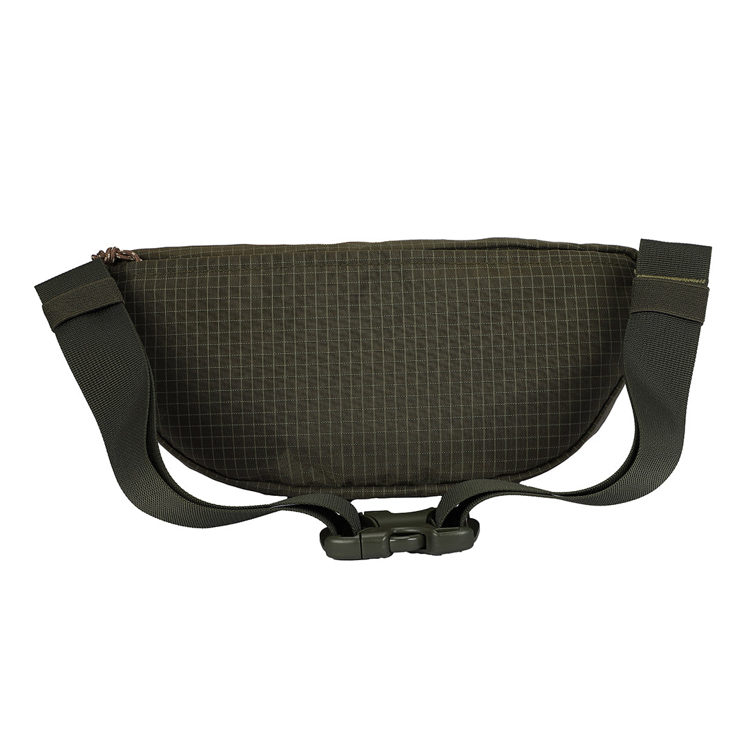 Pack Mochila Outdoor Tripaicura 28Lts + Banano Multifuncional Cochamó 3Lts