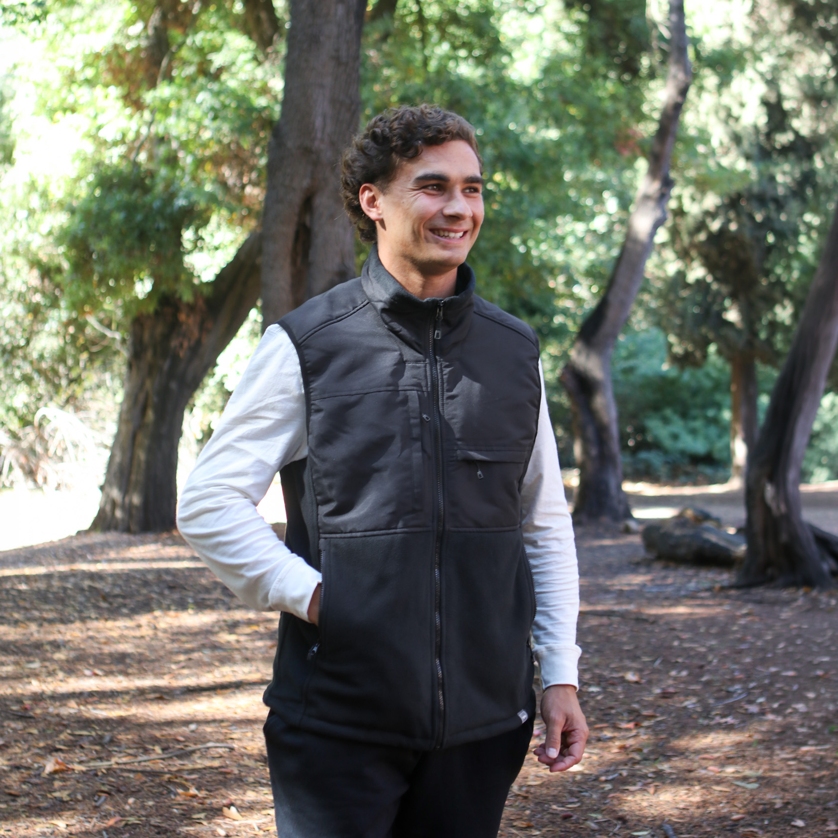 Chaqueta Sin Mangas Polar Sustentable Pehuen