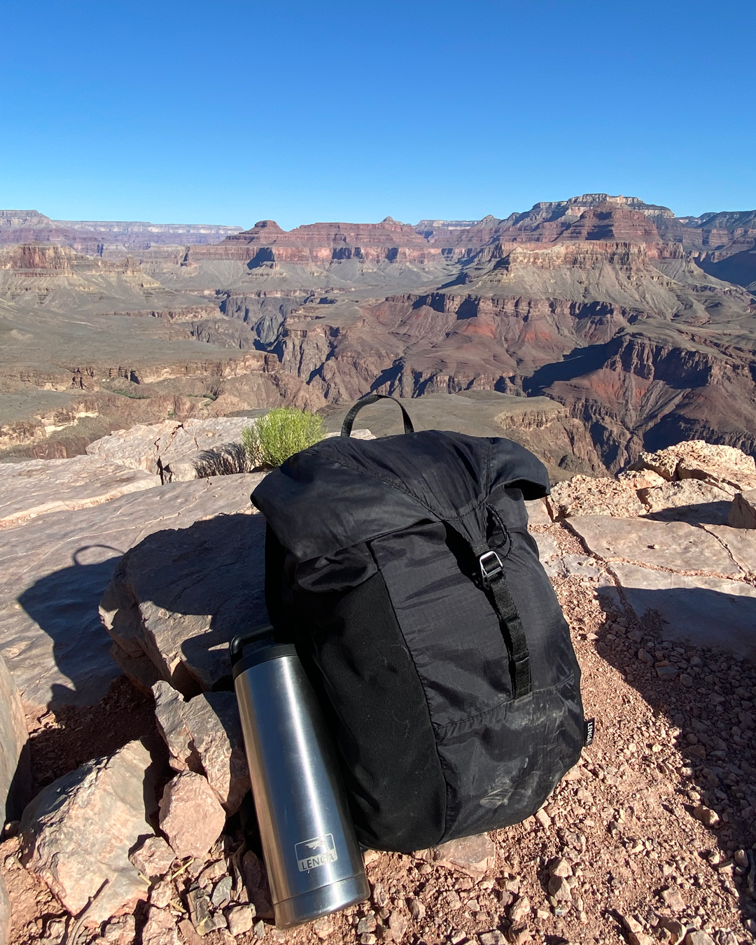 Pack Mochila Autoguardable Anon 20Lts + Botella Acero Inox 750ml